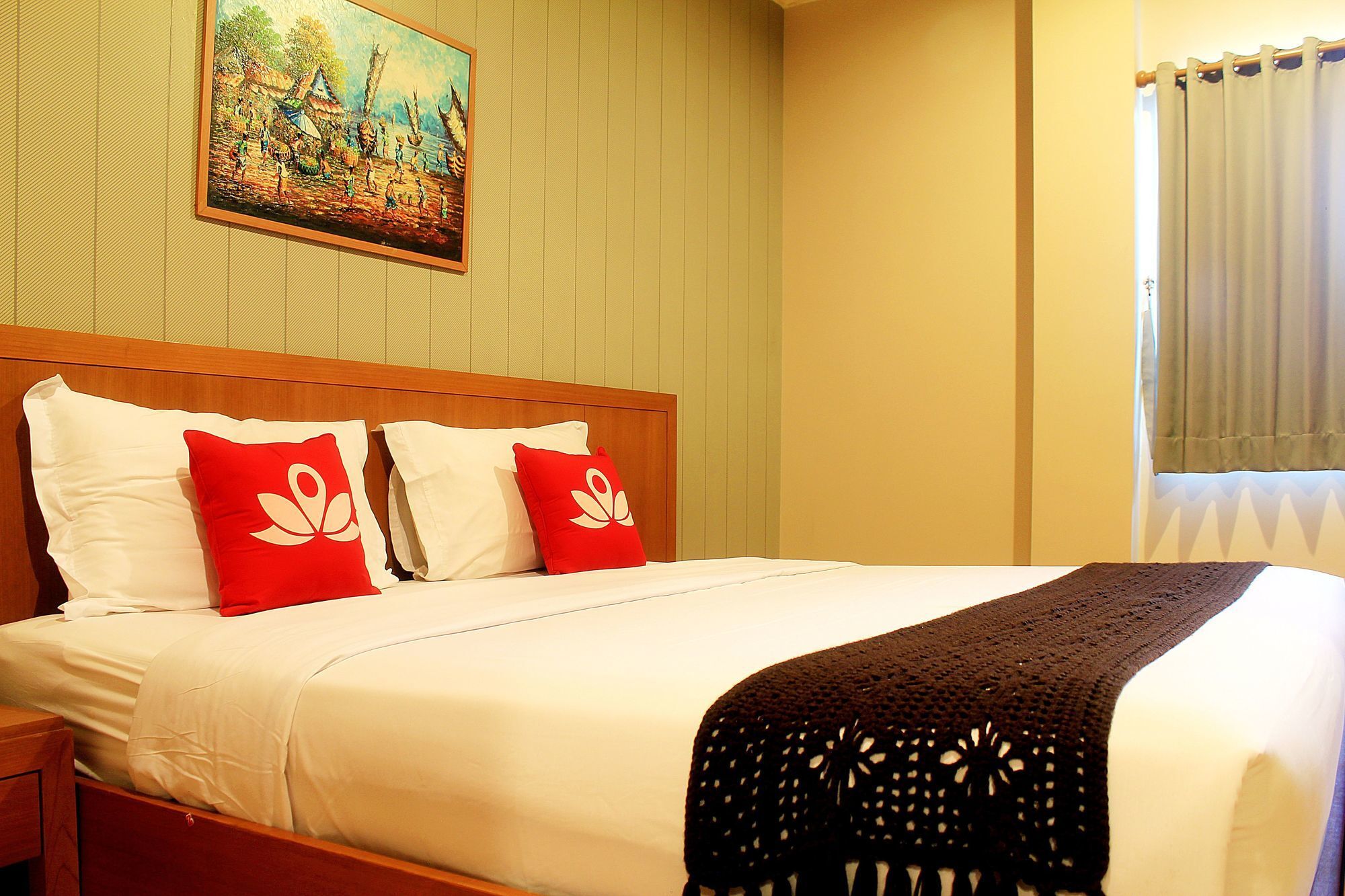 Zen Rooms Bukit Tunggul Bandung Esterno foto